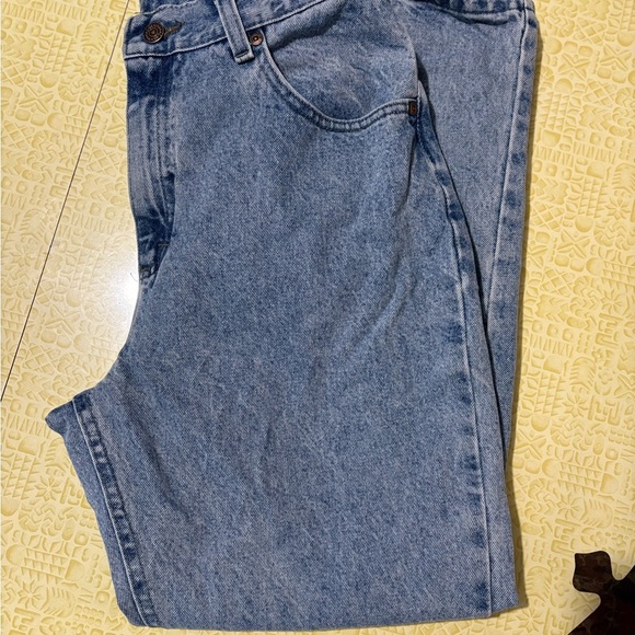 Vintage Lee Blue Straight Leg Jeans Classic Style - Picture 2 of 9